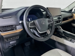 Used 2024  Toyota Grand Highlander Limited AWD at Dutro Auto near Zanesville&comma; OH
