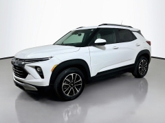 Used 2024  Chevrolet Trailblazer FWD 4dr LT at Dutro Auto near Zanesville&comma; OH