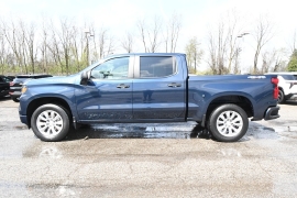 Used 2023  Chevrolet Silverado 1500 4WD Crew Cab 147" Custom at Dutro Auto near Zanesville&comma; OH