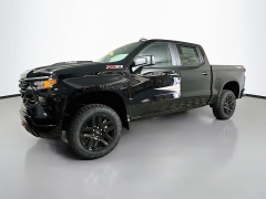 New 2026  Chevrolet Silverado 1500 4WD Crew Cab 147" Custom Trail Boss at Graham Auto Mall near Mansfield&comma; OH