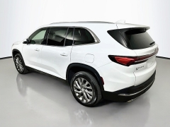 Used 2025  Buick Enclave AWD 4dr Preferred at Graham Auto Mall near Mansfield&comma; OH