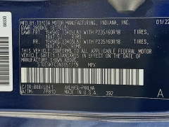 Used 2022  Toyota Sienna Platinum AWD 7-Passenger at Dutro Auto near Zanesville&comma; OH