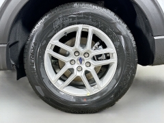 New 2026  Ford Explorer Active w&sol;100A Pkg 4WD at Dutro Auto near Zanesville&comma; OH