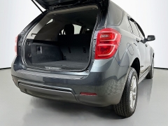 Used 2017  Chevrolet Equinox 4d SUV AWD LS at Dutro Auto near Zanesville, OH