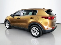 Used 2017  Kia Sportage 4d SUV FWD LX at Dutro Auto near Zanesville&comma; OH