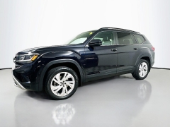 Used 2021  Volkswagen Atlas 2&period;0T SE w&sol;Technology FWD at Dutro Auto near Zanesville&comma; OH