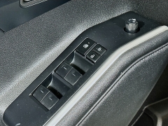 Used 2023  Toyota Highlander XLE AWD at Graham Auto Mall near Mansfield, OH