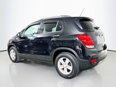 Used 2020  Chevrolet Trax 4d SUV FWD LT at Dutro Auto near Zanesville&comma; OH