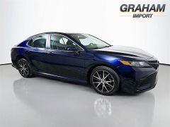 Used 2022  Toyota Camry SE Auto at Graham Auto Mall near Mansfield, OH