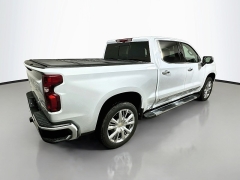 New 2026  Chevrolet Silverado 1500 4WD Crew Cab 147" High Country at Graham Auto Mall near Mansfield&comma; OH