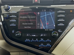 Used 2020  Toyota Camry Hybrid 4d Sedan XLE at Dutro Auto near Zanesville&comma; OH