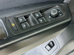 Used 2019  Volkswagen Atlas 4d SUV 3&period;6L SE Technology 4motion at Dutro Auto near Zanesville&comma; OH
