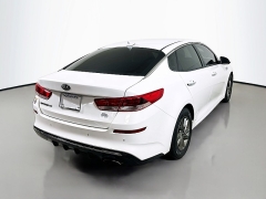 Used 2019  Kia Optima 4d Sedan LX at Graham Auto Mall near Mansfield&comma; OH