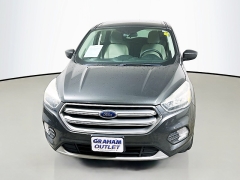 Used 2017  Ford Escape 4d SUV FWD SE at Dutro Auto near Zanesville, OH