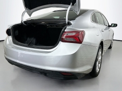 Used 2022  Chevrolet Malibu 4dr Sdn LT at Dutro Auto near Zanesville&comma; OH