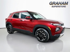  2023 Chevrolet Trailblazer FWD 4dr LT at Dutro Auto near Zanesville&comma; OH