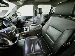 Used 2018  GMC Sierra 1500 4WD Crew Cab SLT at Dutro Auto near Zanesville&comma; OH