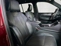 Used 2023  Jeep Grand Cherokee 4xe Overland 4x4 at Dutro Auto near Zanesville&comma; OH
