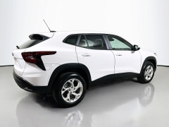 Used 2024  Chevrolet Trax FWD 4dr LS at Dutro Auto near Zanesville&comma; OH