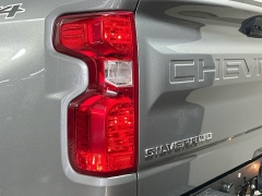 Used 2024  Chevrolet Silverado 1500 4WD Crew Cab 147" LT w&sol;1LT at Dutro Auto near Zanesville&comma; OH