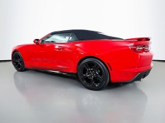 Used 2022  Chevrolet Camaro 2dr Conv LT1 at Dutro Auto near Zanesville&comma; OH