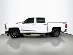Used 2014  Chevrolet Silverado 1500 4WD Crew Cab LT at Graham Auto Mall near Mansfield&comma; OH