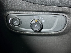 Used 2023  Chevrolet Equinox FWD 4dr LS w&sol;1LS at Dutro Auto near Zanesville&comma; OH