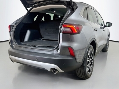 Used 2025  Ford Escape PHEV FWD at Dutro Auto near Zanesville&comma; OH
