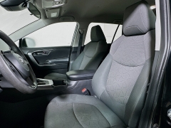 Used 2024  Toyota RAV4 XLE FWD at Graham Auto Mall near Mansfield&comma; OH