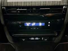 Used 2022  Jeep Wagoneer Series II 4x4 at Dutro Auto near Zanesville&comma; OH