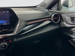 Used 2025  Chevrolet Trax FWD 4dr 2RS at Graham Auto Mall near Mansfield&comma; OH