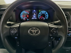 Used 2019  Toyota Tacoma 4WD Access Cab SR at Graham Auto Mall near Mansfield&comma; OH