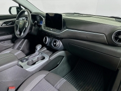 Used 2024  Chevrolet Blazer FWD 4dr LT w/2LT at Graham Auto Mall near Mansfield, OH