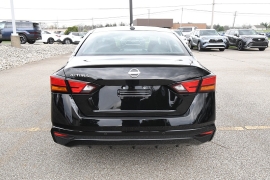 Used 2025  Nissan Altima SV FWD at Dutro Auto near Zanesville&comma; OH