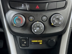 Used 2018  Chevrolet Trax 4d SUV FWD LT at Dutro Auto near Zanesville&comma; OH