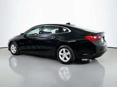 Used 2023  Chevrolet Malibu 4dr Sdn 1LT at Dutro Auto near Zanesville&comma; OH