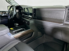 Used 2025  Chevrolet Silverado 1500 4WD Crew Cab 147" LT Trail Boss at Dutro Auto near Zanesville&comma; OH