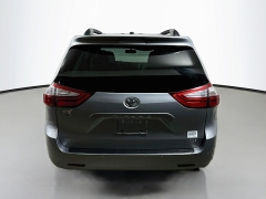 Used 2015  Toyota Sienna 4d Wagon XLE 8-Passenger at Dutro Auto near Zanesville&comma; OH