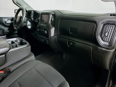 Used 2020  Chevrolet Silverado 1500 4WD Double Cab Custom at Dutro Auto near Zanesville&comma; OH