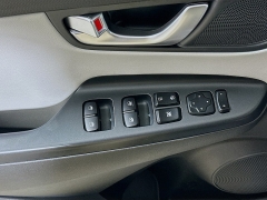 Used 2022  Hyundai Kona Limited DCT AWD at Graham Auto Mall near Mansfield&comma; OH