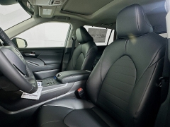 New 2026  Toyota Highlander XLE AWD at Dutro Auto near Zanesville, OH