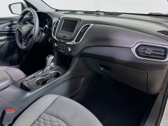 Used 2021  Chevrolet Equinox FWD 4dr LT w/1LT at Dutro Auto near Zanesville, OH