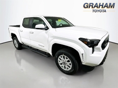 New 2026  Toyota Tacoma 4WD SR5 Double Cab 5ft Bed AT at Dutro Auto near Zanesville&comma; OH