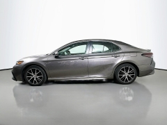 Used 2022  Toyota Camry SE Auto at Graham Auto Mall near Mansfield, OH