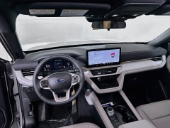 New 2027  Ford Explorer Active w&sol;200A Pkg 4WD at Graham Auto Mall near Mansfield&comma; OH