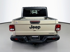 Used 2020  Jeep Gladiator Crew Cab Sport S at Dutro Auto near Zanesville&comma; OH