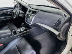 Used 2016  Nissan Altima 4d Sedan 2&period;5L SR at Dutro Auto near Zanesville&comma; OH