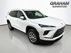 Used 2025  Buick Enclave AWD 4dr Preferred at Graham Auto Mall near Mansfield&comma; OH