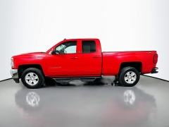 Used 2019  Chevrolet Silverado 1500 Legacy 4WD Double Cab LT at Dutro Auto near Zanesville&comma; OH