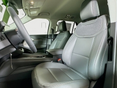 New 2026  Ford Explorer Active w&sol;100A Pkg 4WD at Dutro Auto near Zanesville&comma; OH
